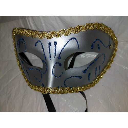 фото Карнавальная венецианская маска с кружевами . серебро с синим . нет бренда
