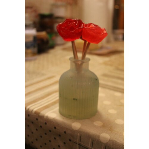 Мыло ручной работы Ваза с розами мыло ручной работы 8 марта цифра с розами