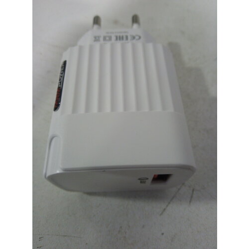 сетевое зарядное устройство type c mrm xq10 qc3 0 5v 3 1a 18w белое Сетевое зарядное устройство MRM XQ10 QC3.0 5V/3.1A 18W 1USB белое