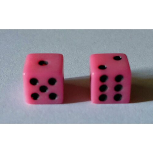 Игральные кубики/кости/ 8 мм. комплект из 2 штук. Розовый. игральные кубики кости 8 мм комплект из 2 штук чёрные