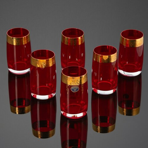 Набор из 6 стаканов клюквенного цвета с золотистой орнаментальной каймой, стекло