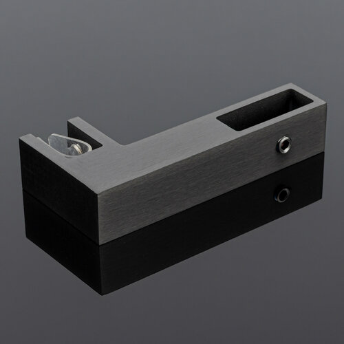 Держатель стекла Г-образный сквозной 30х10 графит матовый sus304 987₽