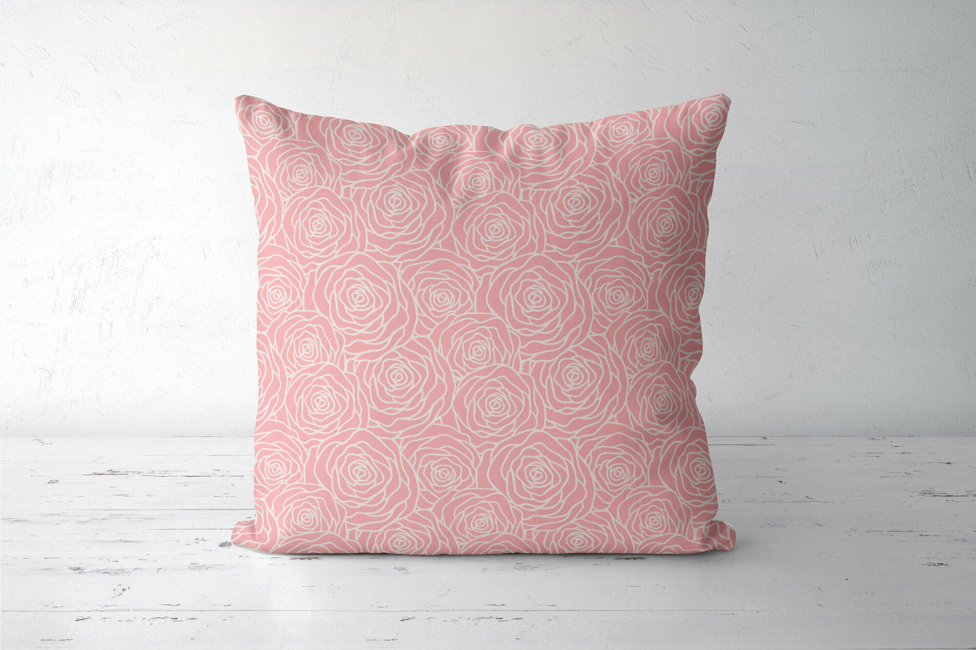 фото Подушка декоративная 45х45см / Девушкам / Цветочки и бабочки / Розовые розы