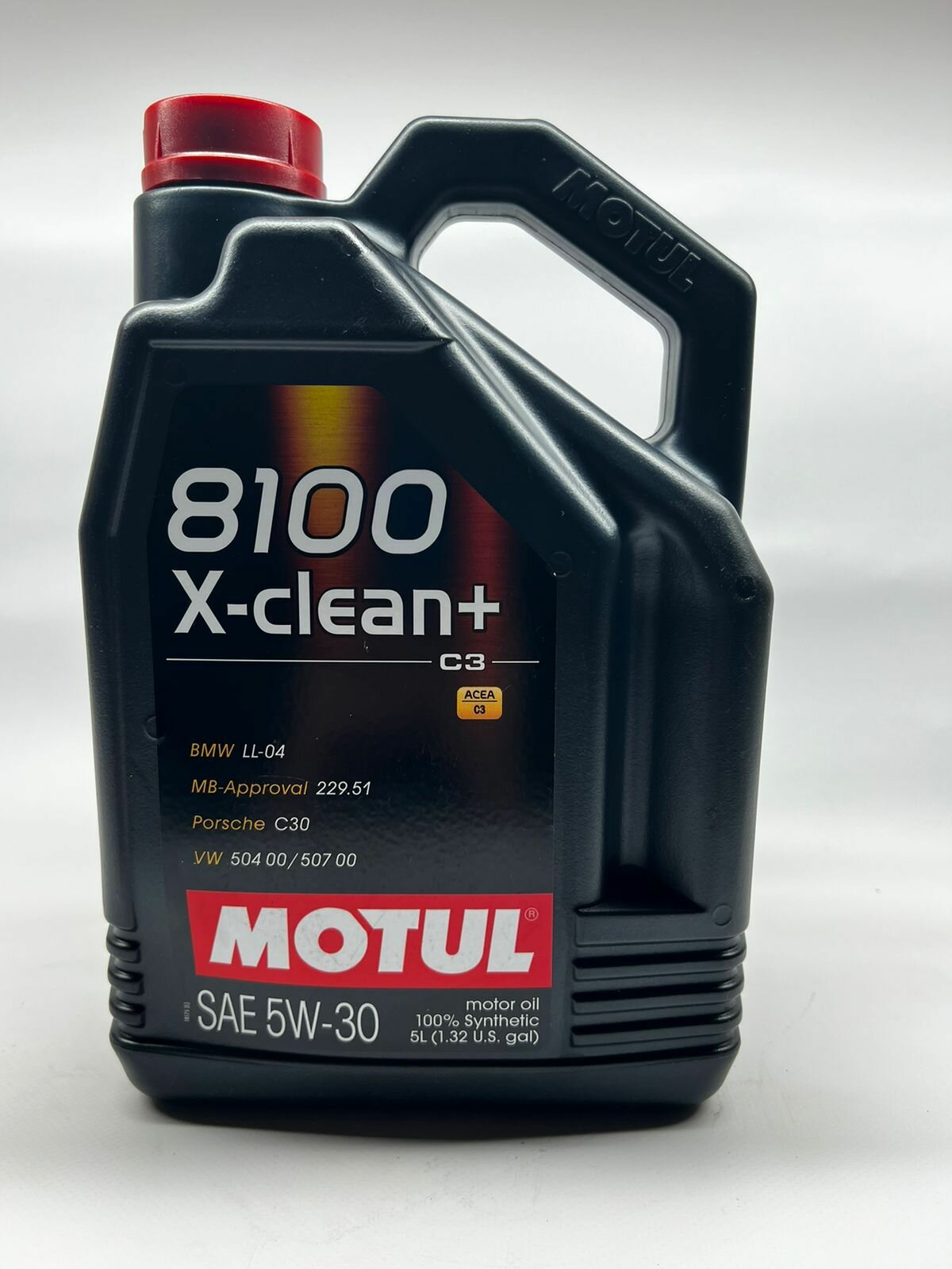 Motul 106377 Масло моторное синтетическое "8100 X-CLEAN + 5W-30", 5л