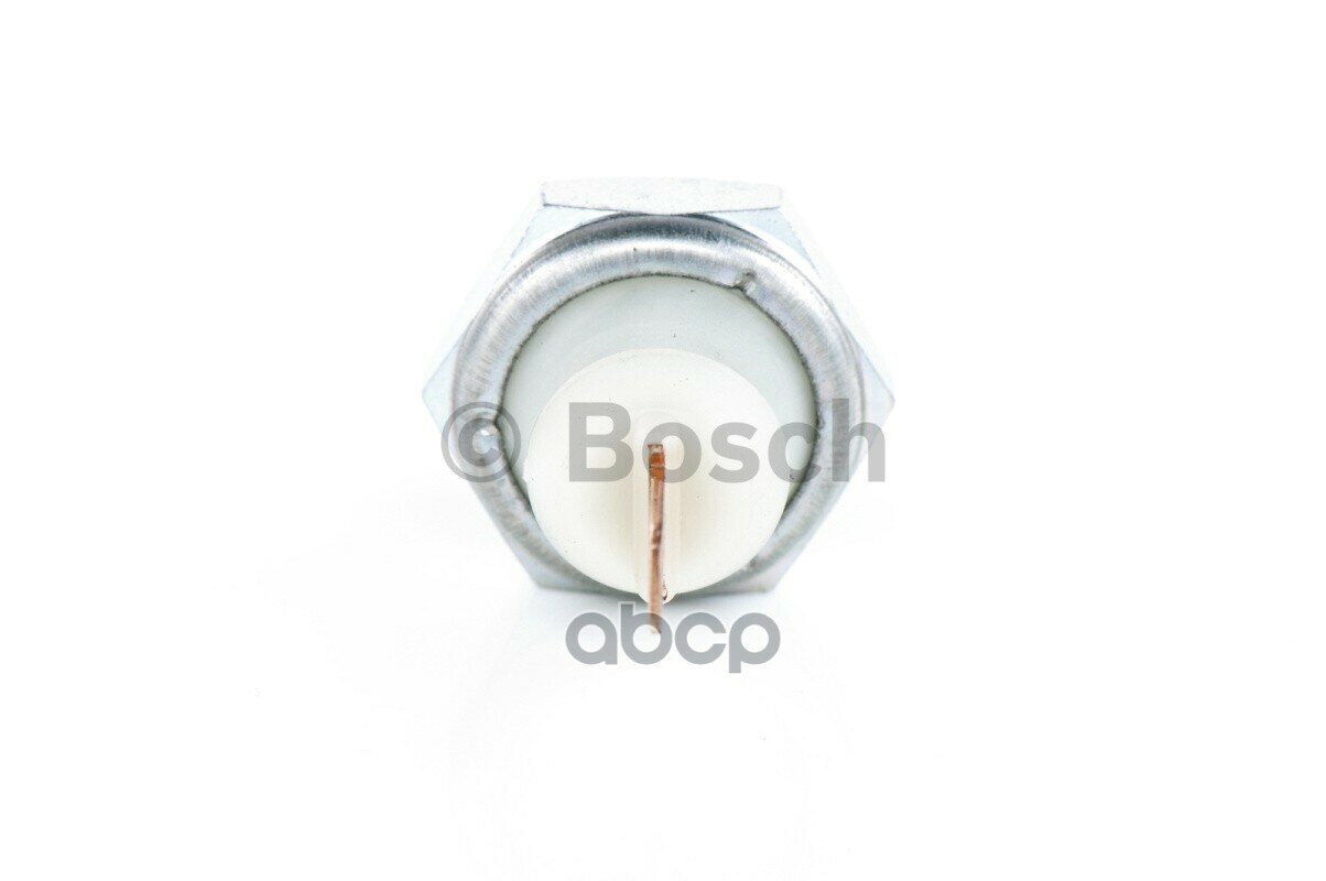 BOSCH 0986344082 (01178933 / 01257137 / 0135420617) переключатель давления масла