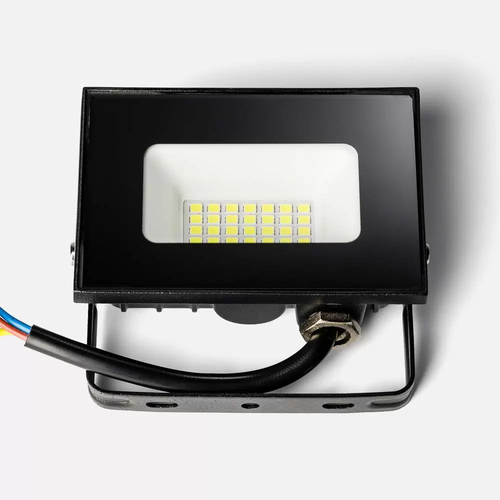 Прожектор 20W светодиодный LED корпус металл IP65 для дома и улицы