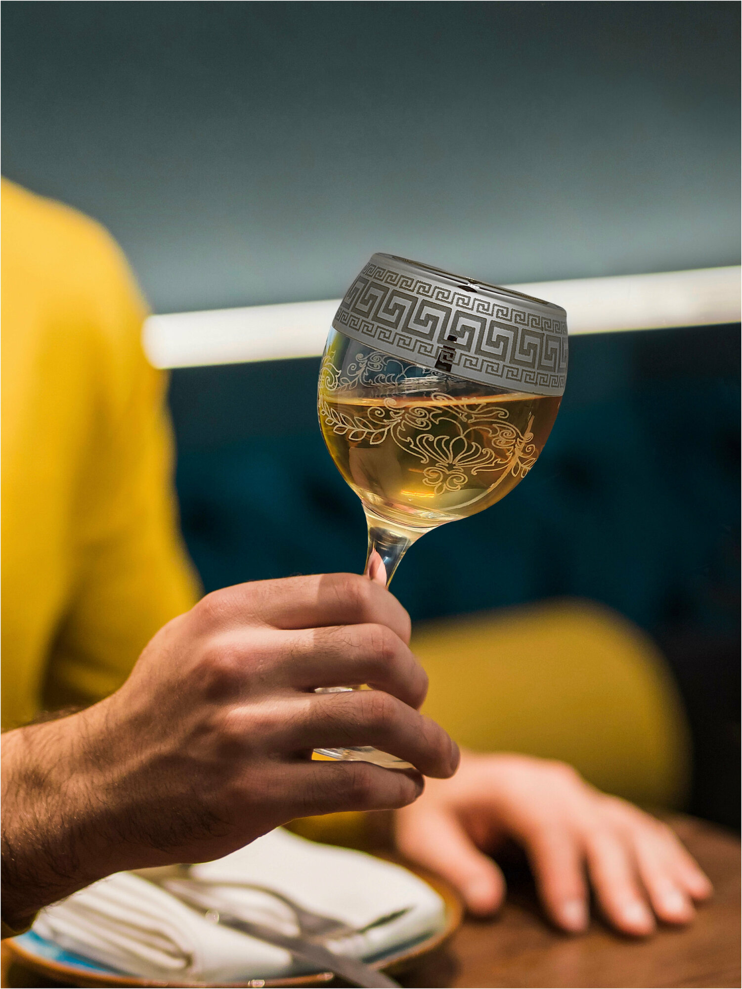 фото Подарочный набор бокалов для вина с алмазной гравировкой Promsiz Настроение, 280 мл, 6 шт.