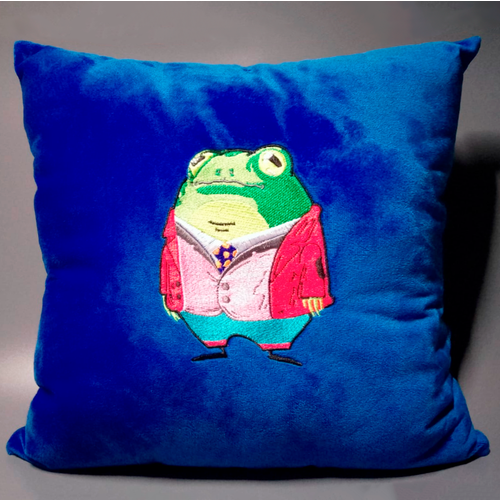 Подушка декоративная с вышивкой 