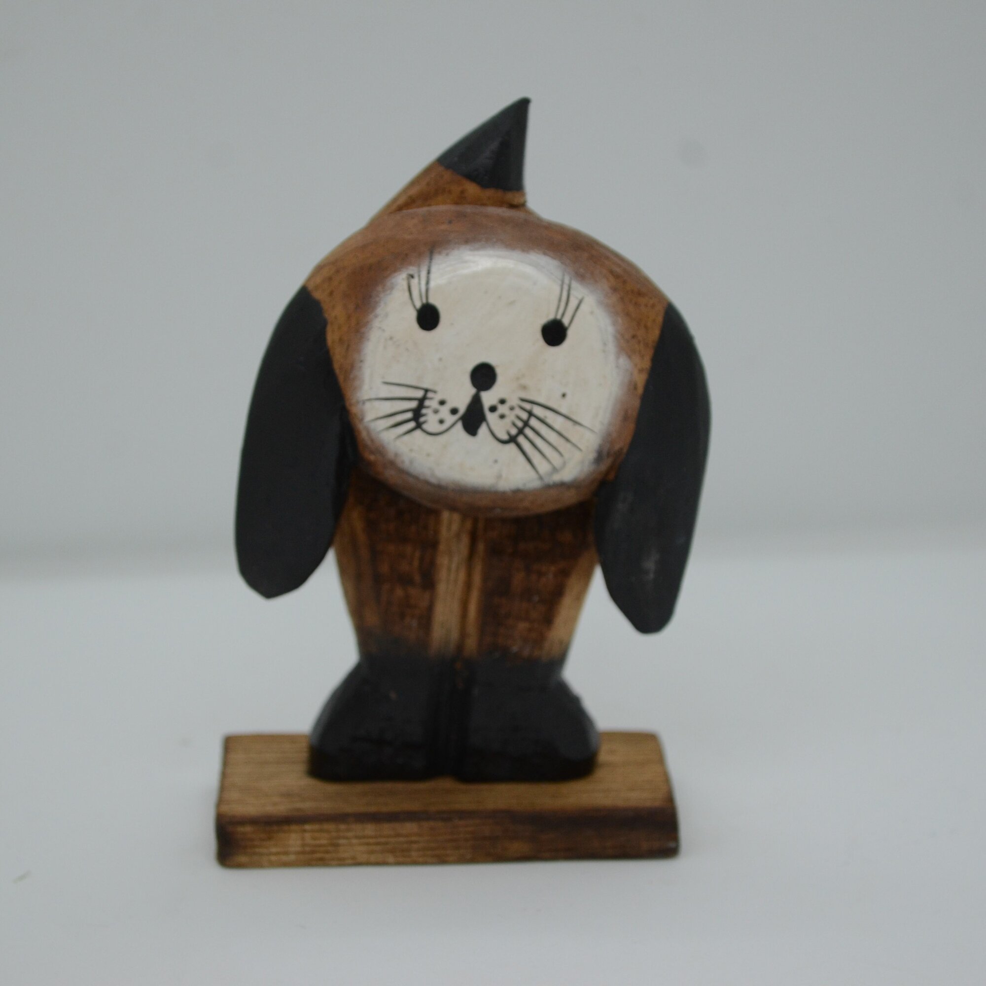 Статуэтка Собачка, 12 см, материал изготовления дерево, цвет коричневый — фото 1