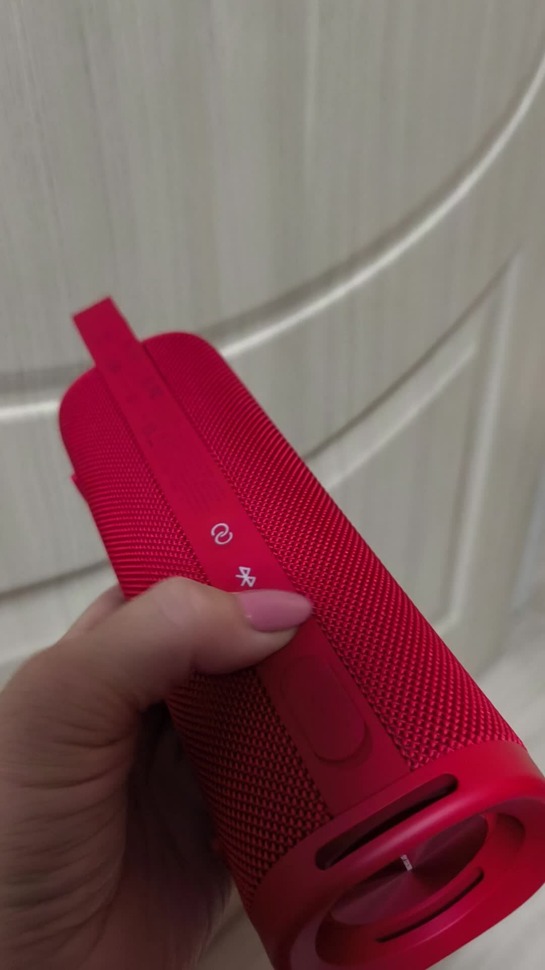 Портативная Акустика Xiaomi Портативная акустика Xiaomi Sound Outdoor Reds S29D (MDZ-38-DB), мощность 30 Вт, влагозащитная IP67, красная