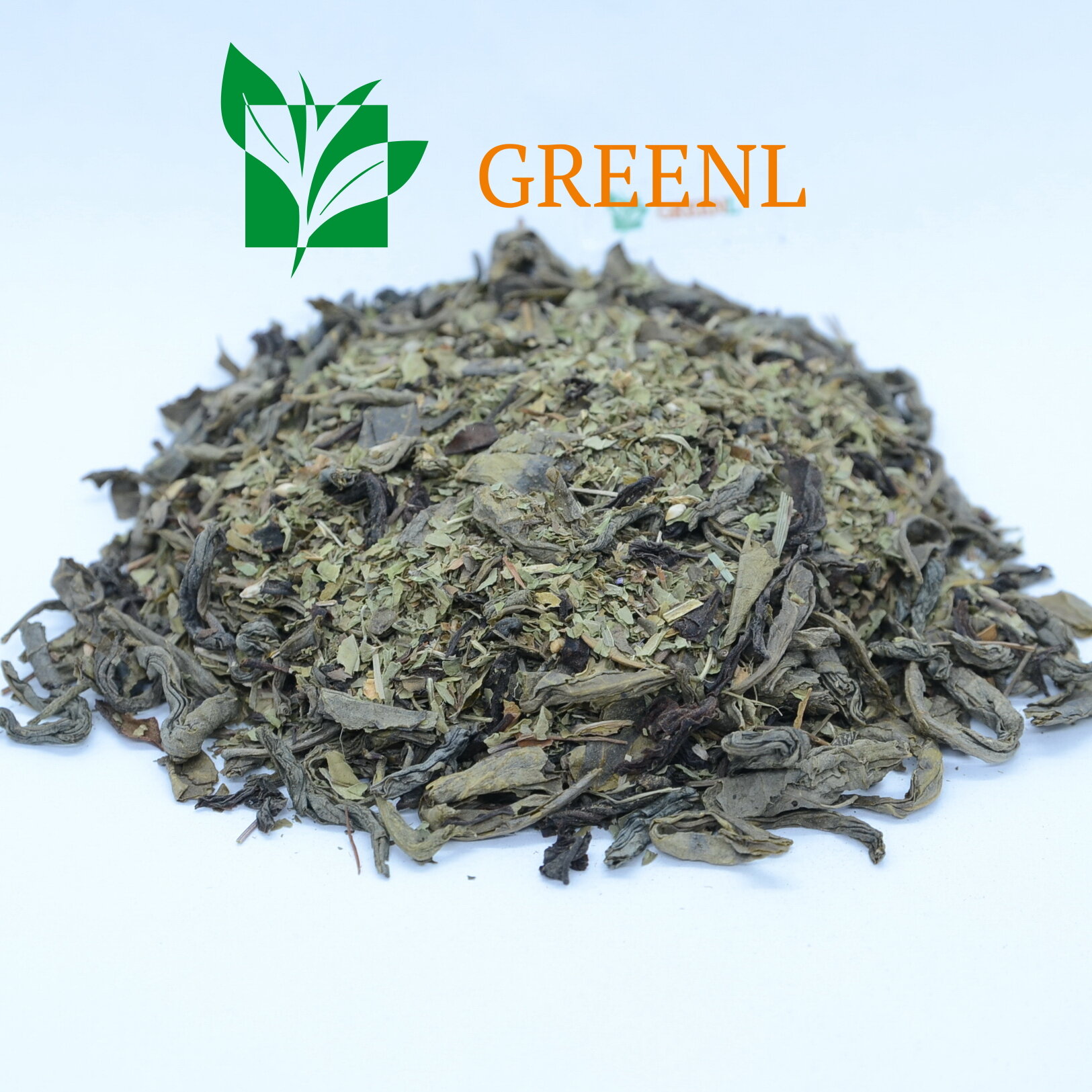 Купаж черного и зеленого листового чая с натуральной мятой GreenL "Зеленый оазис"