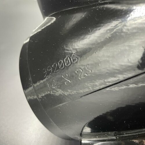 Винт без втулки 150-300 л. с. 3x14x23 Vortex Michigan