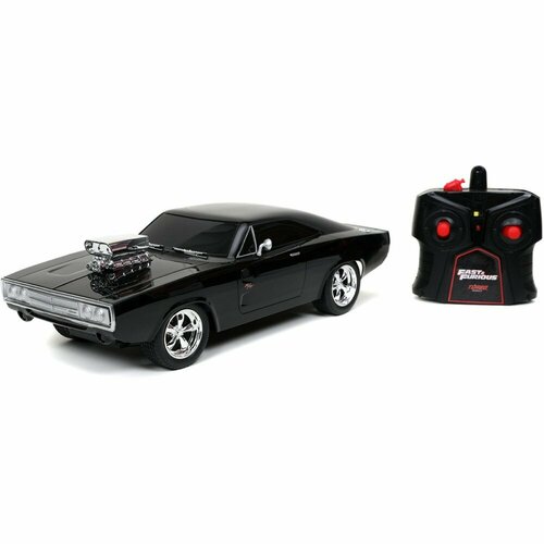 Модель автомобиля Jada Toys Fast & Furious - Dom's 1970 Dodge Charger R/T (Street) (R/C) (1:16) 97584 модель автомобиля jada toys fast