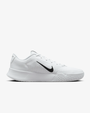 Кроссовки NIKE Court Vapor Lite 2, размер 42.5 EU, белый, черный