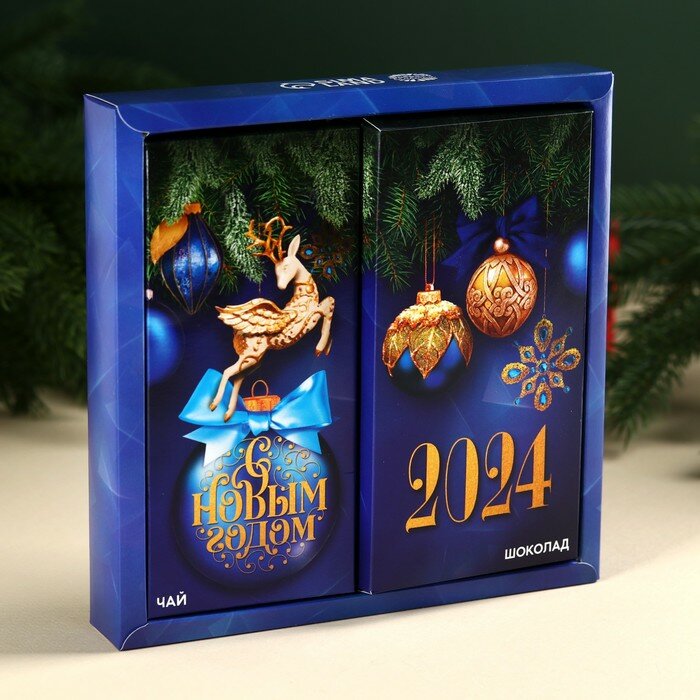 Подарочный набор "Магия Нового года": чай чёрный с чабрецом 50 г, молочный шоколад 70 г.