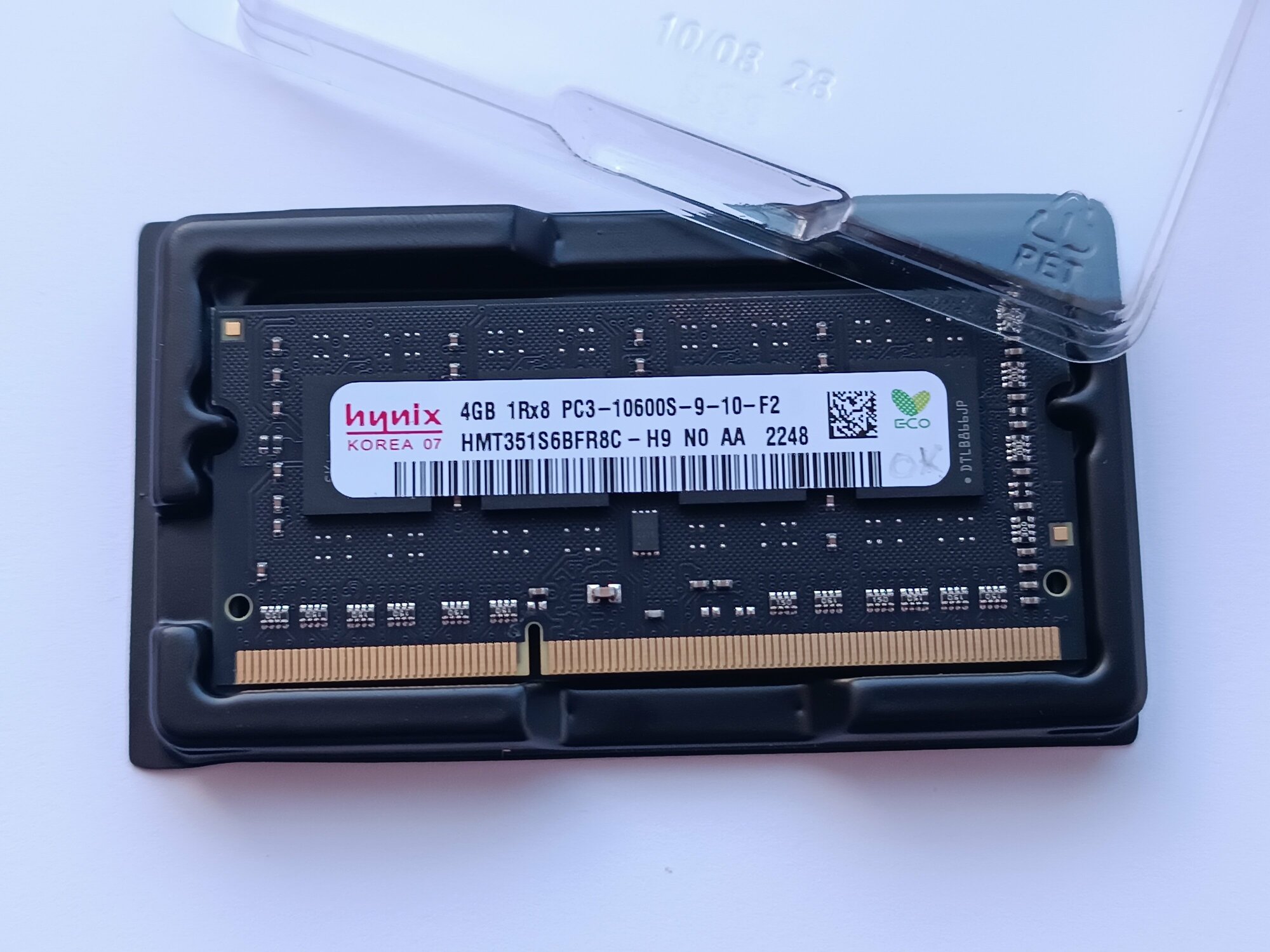 Hynix DDR3-1333 PC3-10600S 4Gb SODIMM 204PIN Модуль оперативной памяти для ноутбука