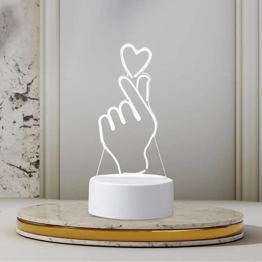 Ночник 3D светодиодный на подставке USB рука с сердцем - фотография № 8