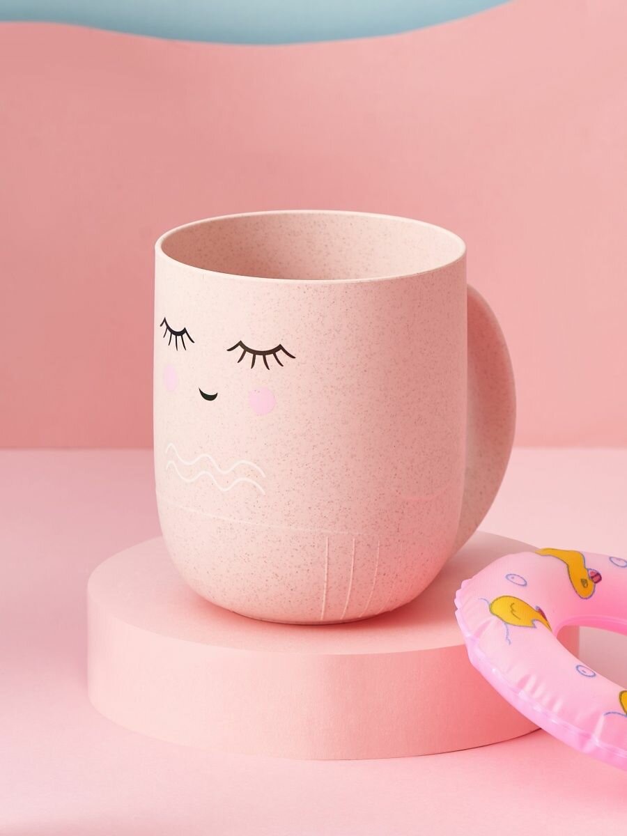 фото Кружка пластиковая Cute face pink
