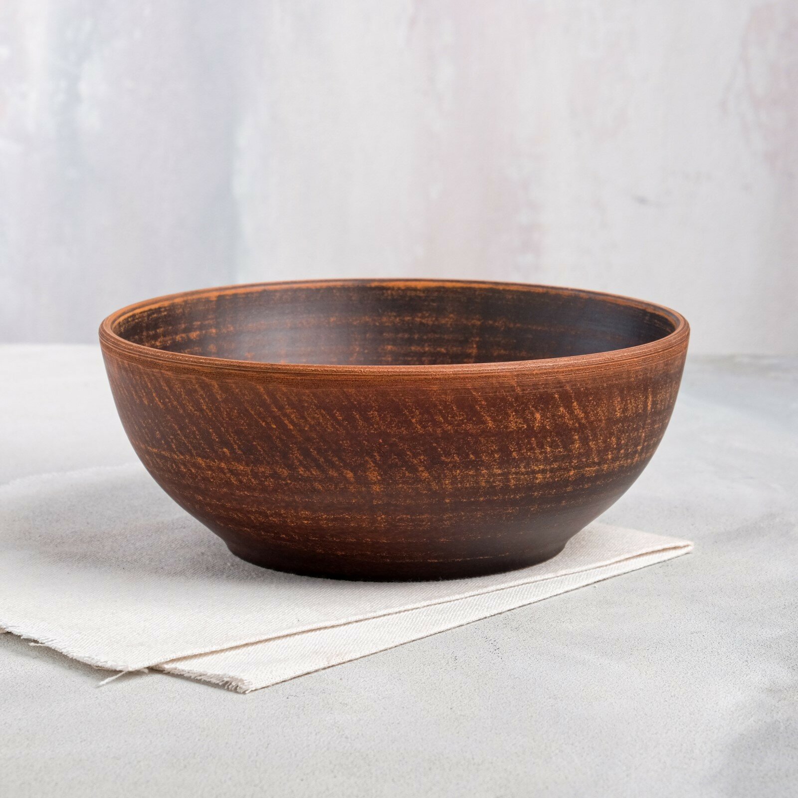 фото Салатник "Классический", гладкий, красная глина, 1 л