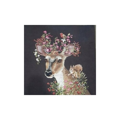 Подушка гобелен страна чудес - косуля С белочкой (думка 50х50)