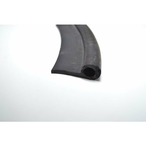 Профиль резиновый черный Р-образный для уплотнения ворот и дверей Наружный диаметр 13 мм высота ножки 20 мм Длина 3 метра 2658₽