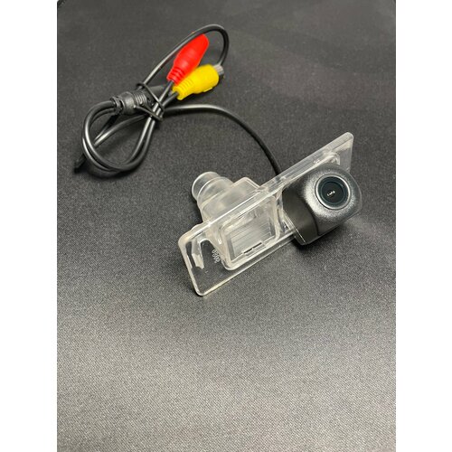 Камера заднего вида для Hyundai Elantra 5MD10-15 Kia Ceed 2 Универсал12-18 170400₽