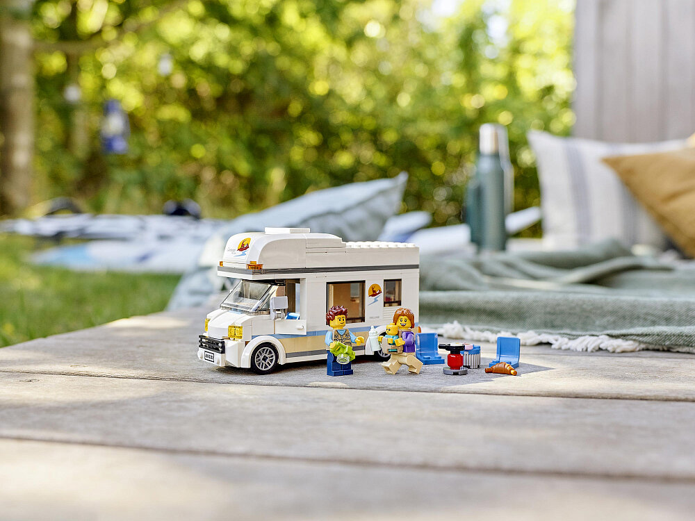 Конструктор LEGO City 60283 Отпуск в доме на колёсах - фото №9