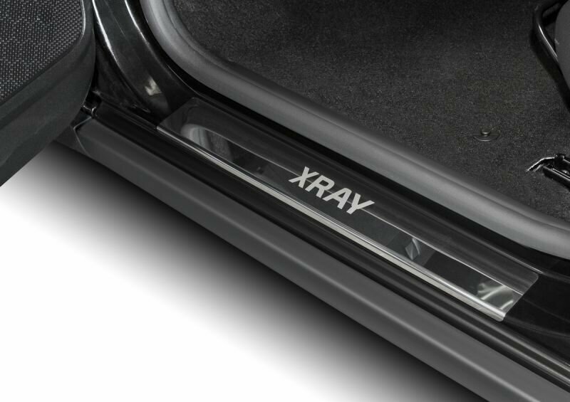 Накладки на пороги AutoMax для Lada Xray 2015-н в/Xray Cross 2018-н в нерж сталь с надписью 4  AMLAXRA01