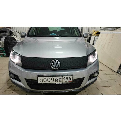 Утеплитель радиатора для Volkswagen Tiguan 2011(комплект)