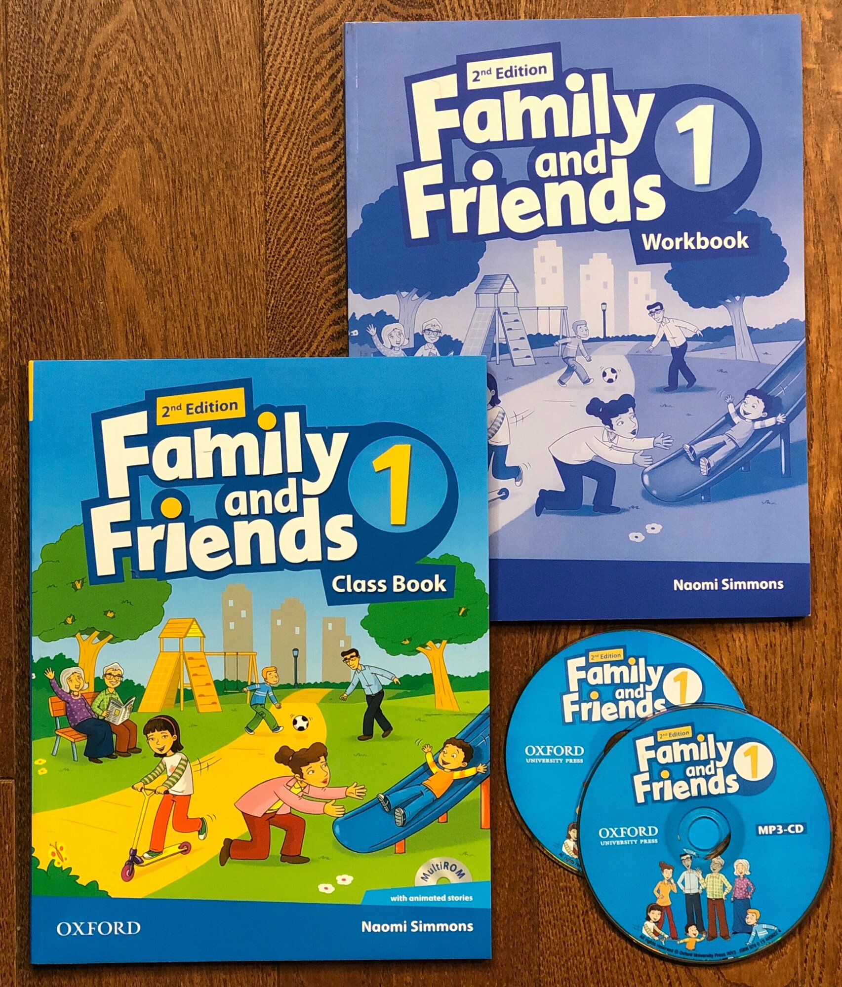 Family and Friends 1 (2nd edition) Class Book + Workbook + CD