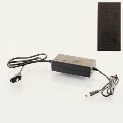 Зарядное устройство для АКБ Makita 100-240V 21V-13A YH-2113 550₽