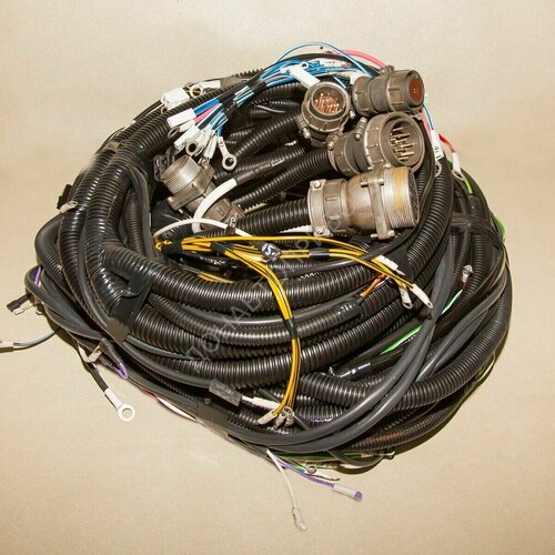 Комплект электропроводки (без проводов АКБ) для трактора К 744