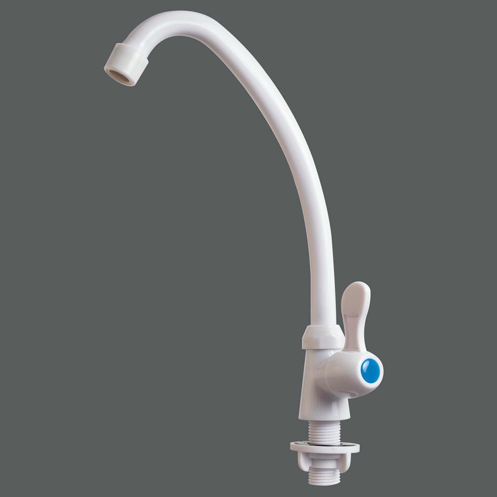 фото Капитошка / Смеситель для дачи белый пластиковый вентильный / 13700