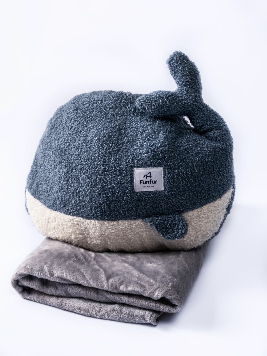 фото Игрушка подушка с пледом Funfur Кит