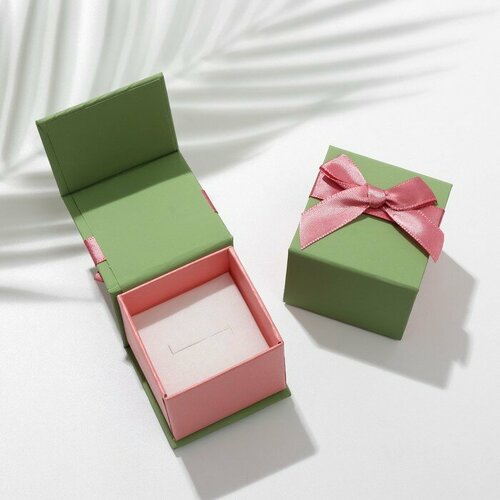 Коробочка подарочная под кольцо "Бант крупный", 5*5, цвет зелёно-розовый (6 шт)