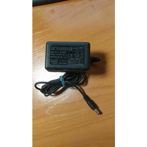 Зарядное устройство HB-0804005 для тележек CW 84V05A Charger вертикальное 470100₽
