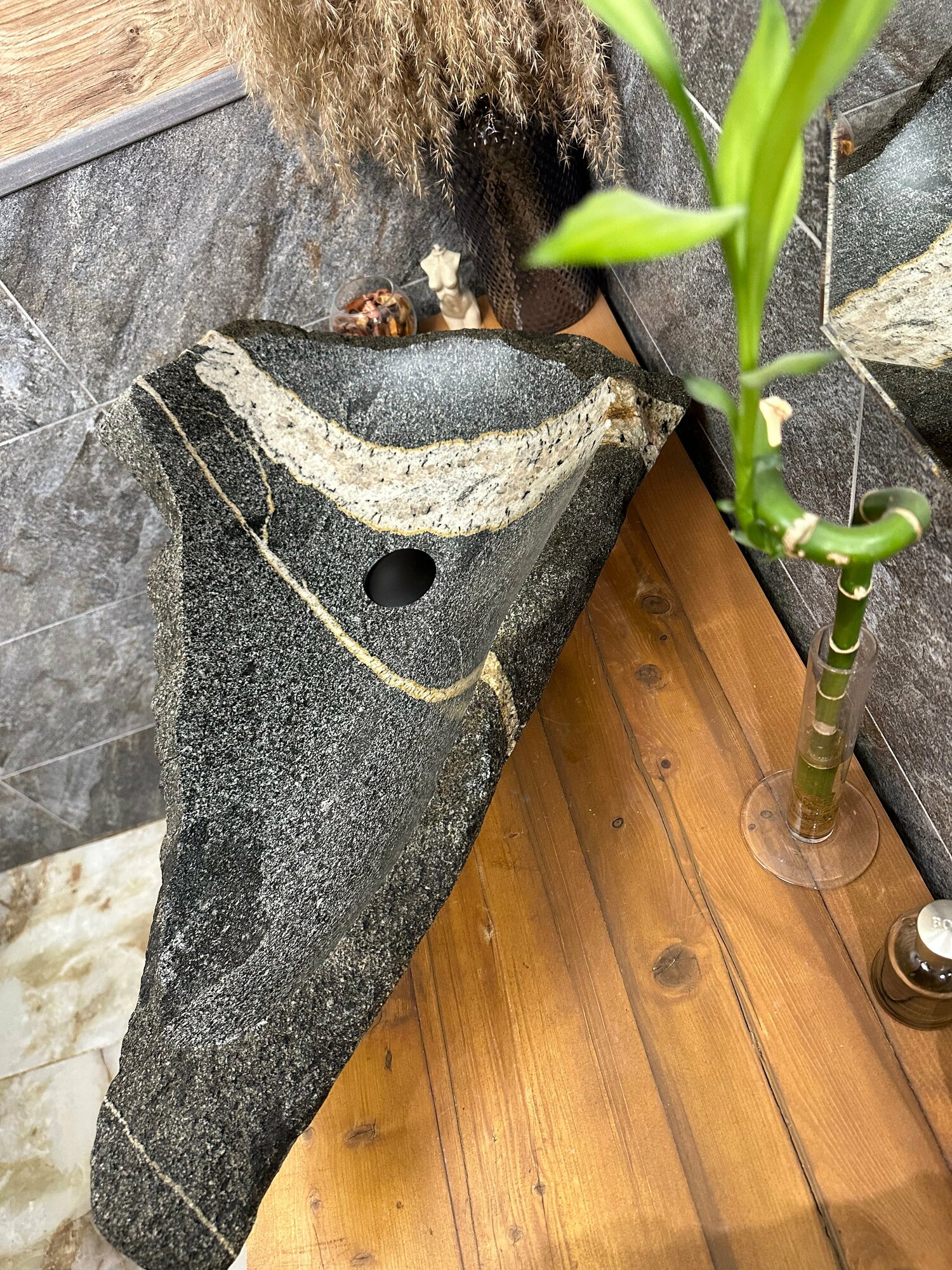 Раковина из натурального камня, Charcoal Soapstone (78x51) - фотография № 1