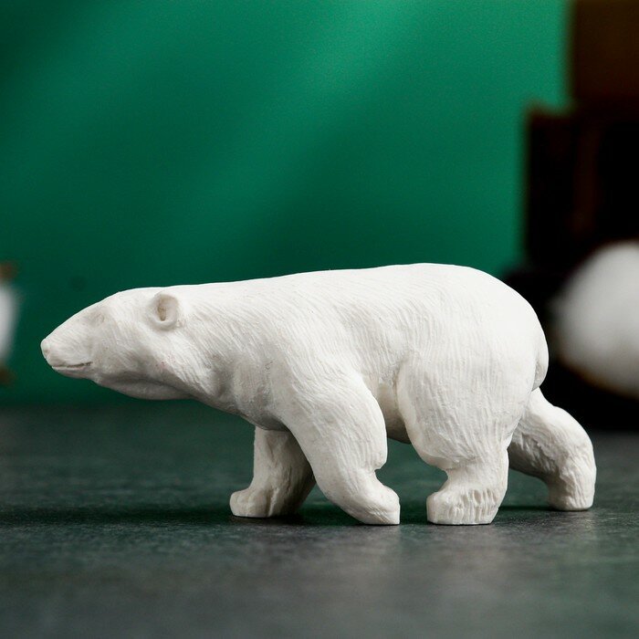 Фигура "Медведь белый" 3,8см 9892141