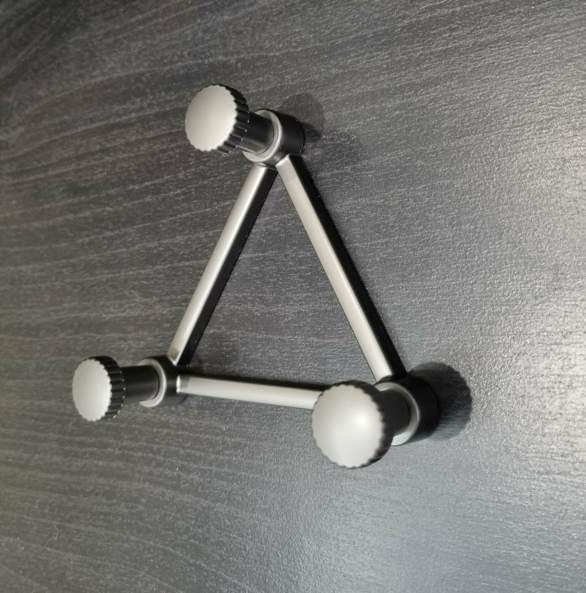 фото Крючок тройной лофт / Вешалка настенная