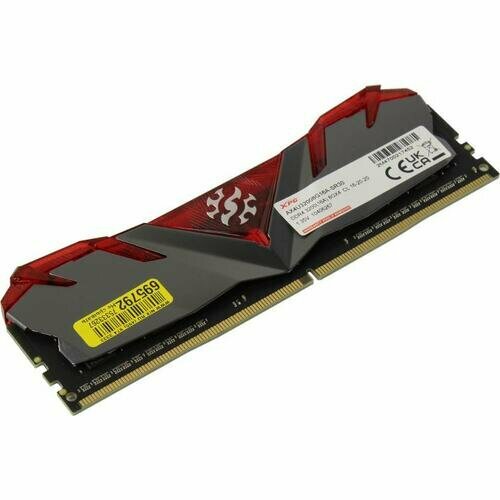 Модуль памяти Adata XPG GAMMIX D30 AX4U32008G16A-SR30