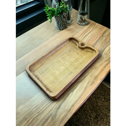 Менажница прямоугольная из массива хвои (22,5х13,5 см)