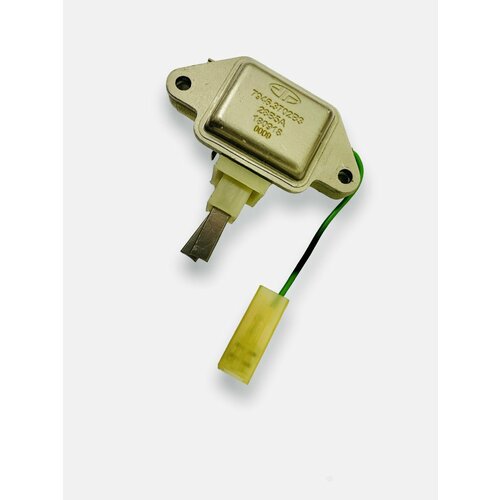 79463702В3ВТ Регулятор напряжения МАЗ КАМАЗ 32323771 28В 5А аналог 79413702 2300₽