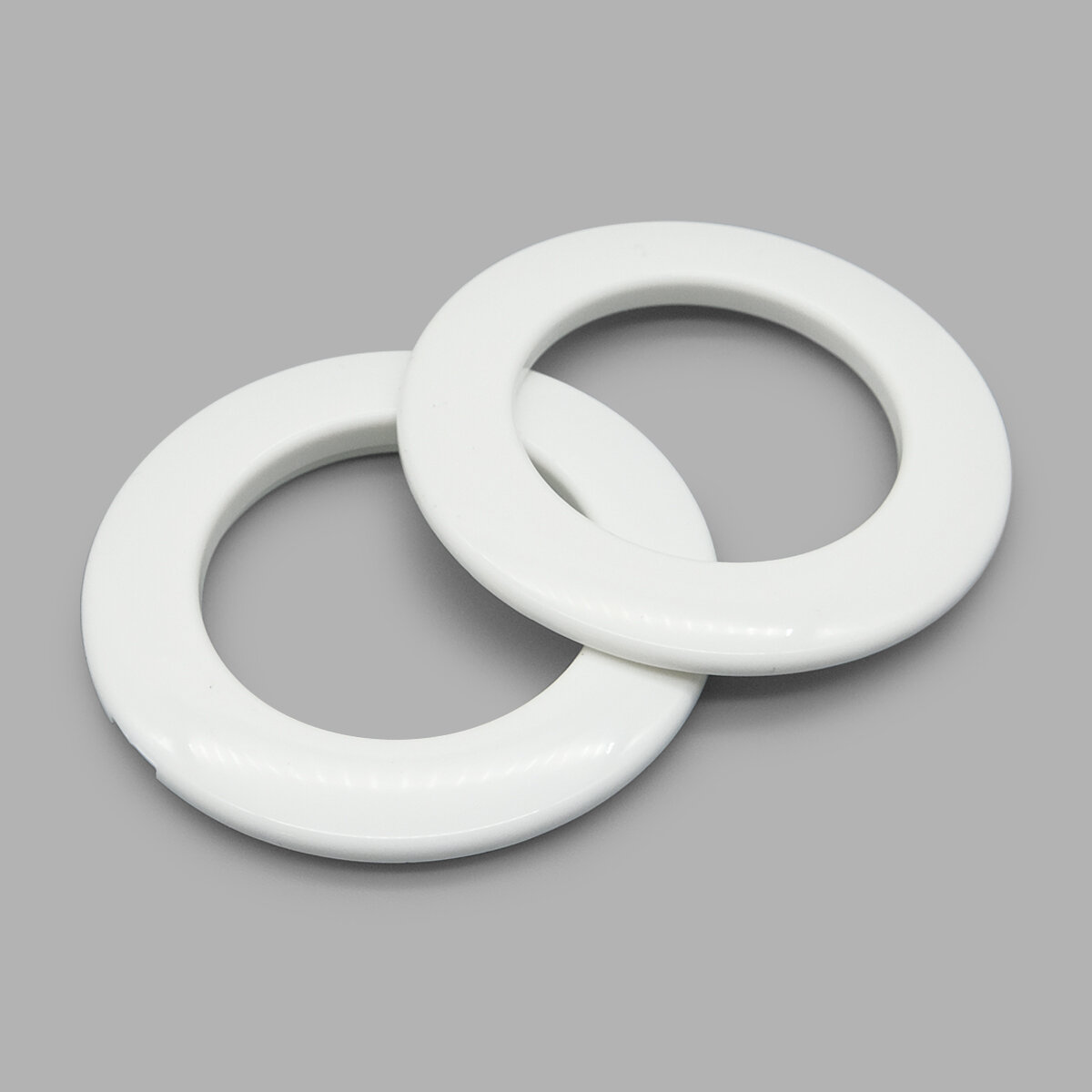 фото Люверс d 35, цвет № 16 молочный, 10 шт