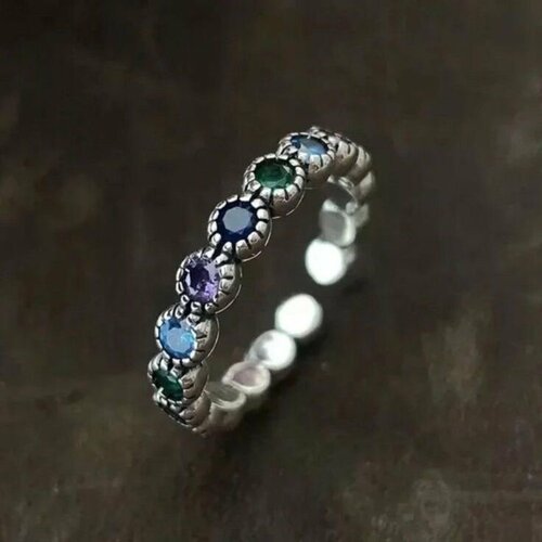Кольцо, фианит, искусственный камень, безразмерное, серебряный, фиолетовый