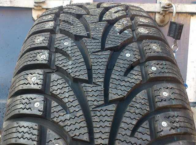 235/60 R-17 Sailun Ice Blazer WST1 102H Ш