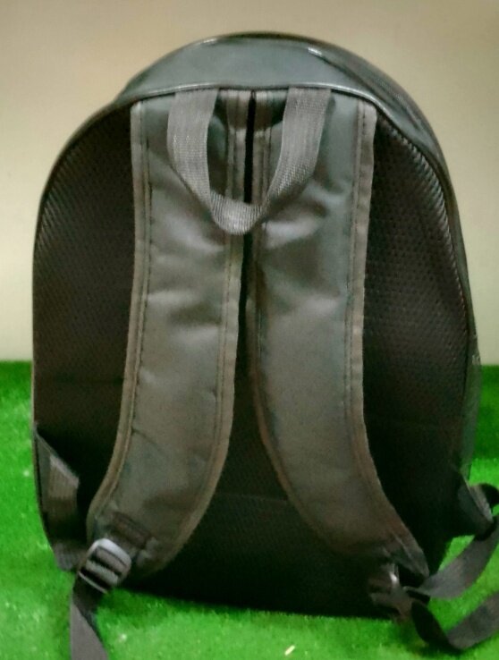 Изображение Переноска для кошек и собак рюкзак с иллюминатором "Медвежонок" 32*23*40 см МаркетЗоо