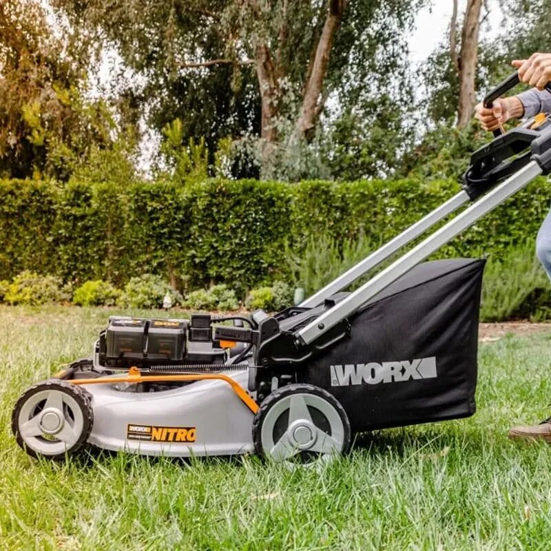Изображение Газонокосилка аккумуляторная самоходная WORX WG761E 80В 51 см 4Ачх2