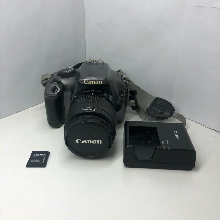 Зеркальный фотоаппарат Canon DS126291