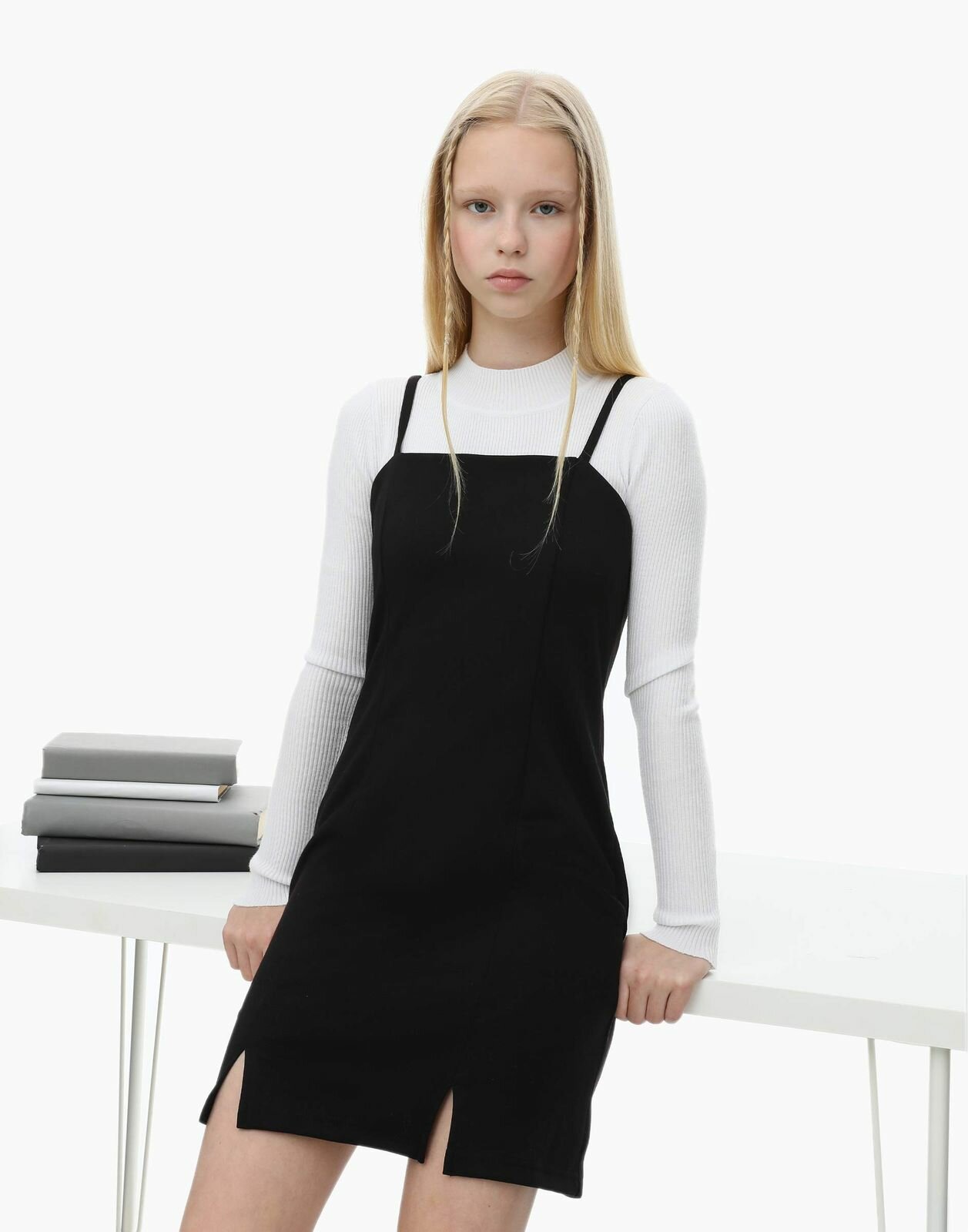 Платье Gloria Jeans GSU001156 черный для девочек 13-14л/164 (41)