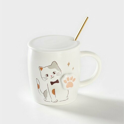 Кружка керамическая с крышкой и ложкой Кошечка 350 мл цвет белый 1279₽